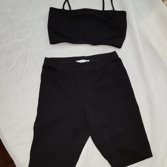 Cherry Mellow Pants - Biker shorts with bralette. Black sz.S